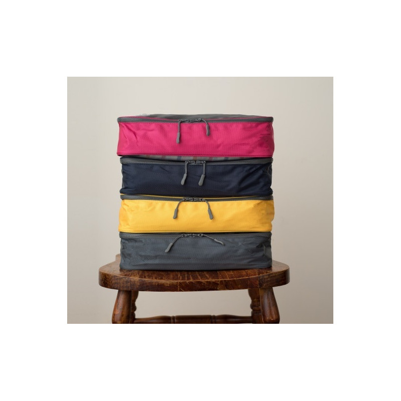 Travel organiser, packing cube, organiser, Australian fashion, home organiser, tidy home